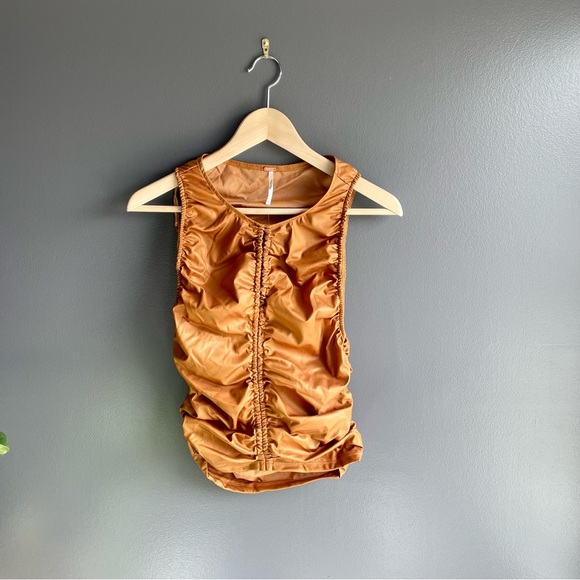 Free People Scrunched Tan Crop Tank Top Shirt Women - Picture 2 of 7